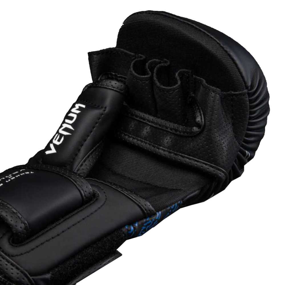 Venum x TEKKEN 8 Sparring Gloves - King - Image 3