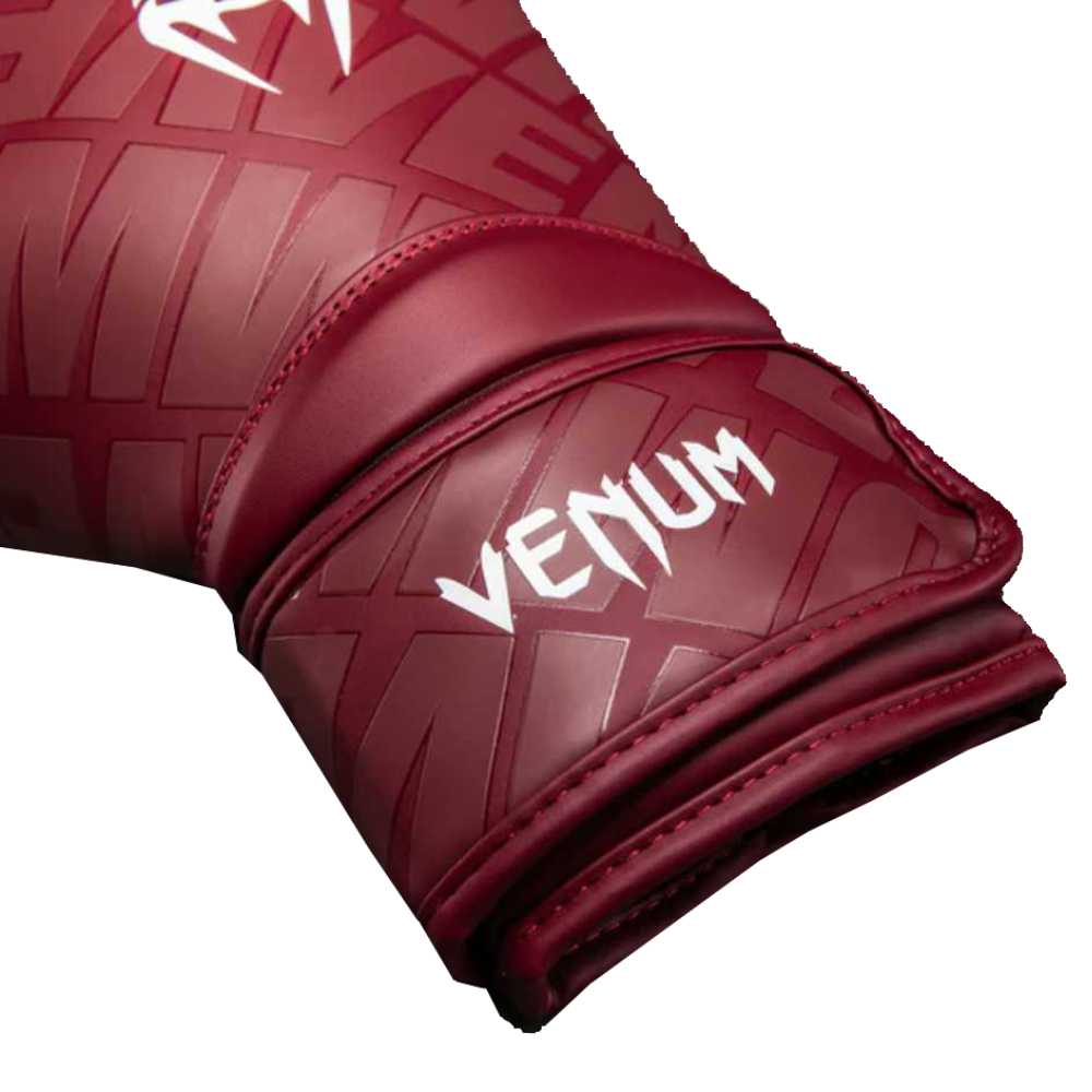 Venum Contender 1.5 XT 3D Boxing Gloves - Image 9