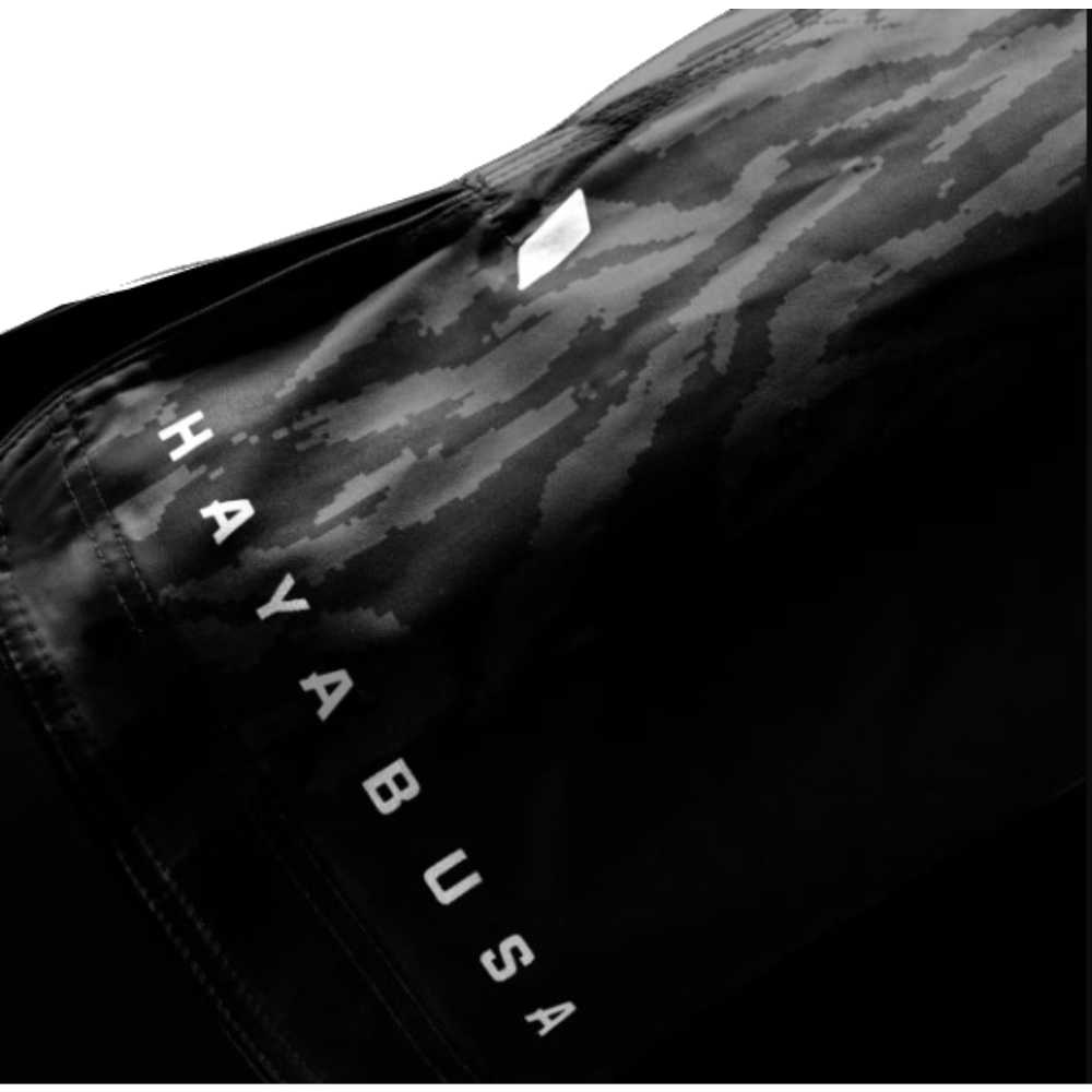 Hayabusa Men´s Apex 3/4 Thigh Fight Short - Image 6