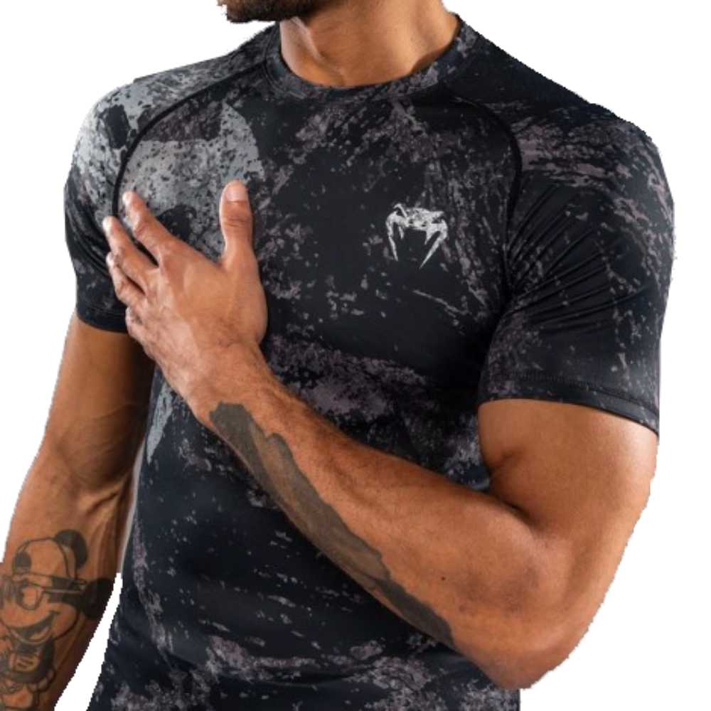 Venum Rage & Workout Short Sleeve Rashguard - Image 2
